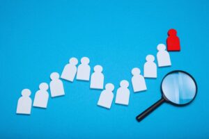 Keep Track of Candidates: Strategies for Efficient Recruitment