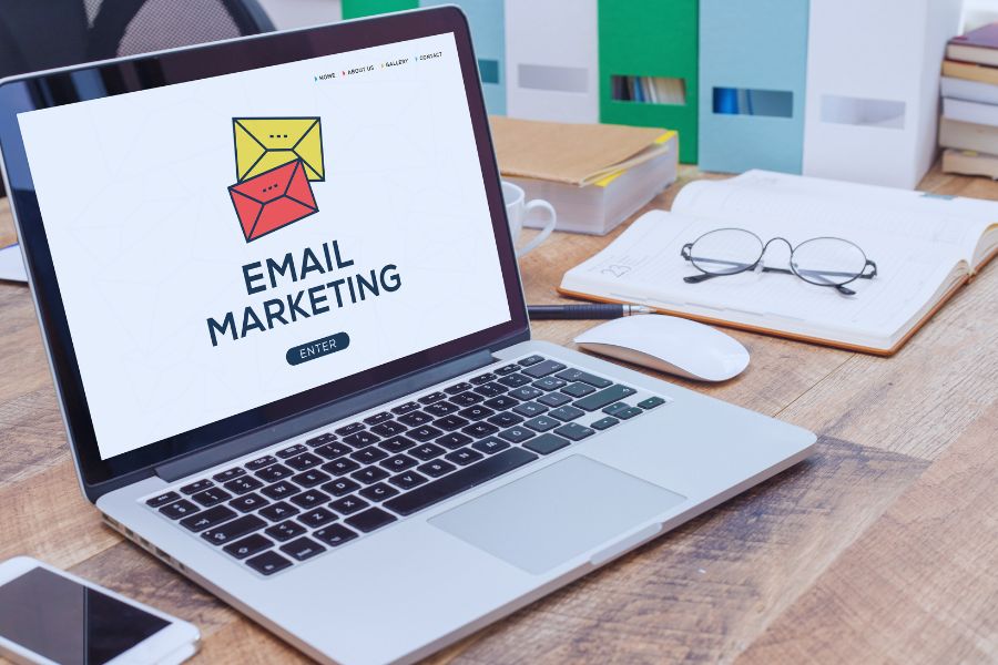 hire email marketer