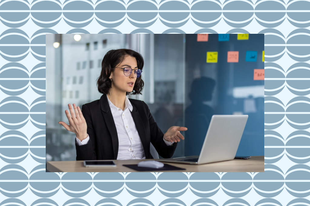 What to Look for When Hiring a Virtual Assistant (And the Red Flags to Avoid)